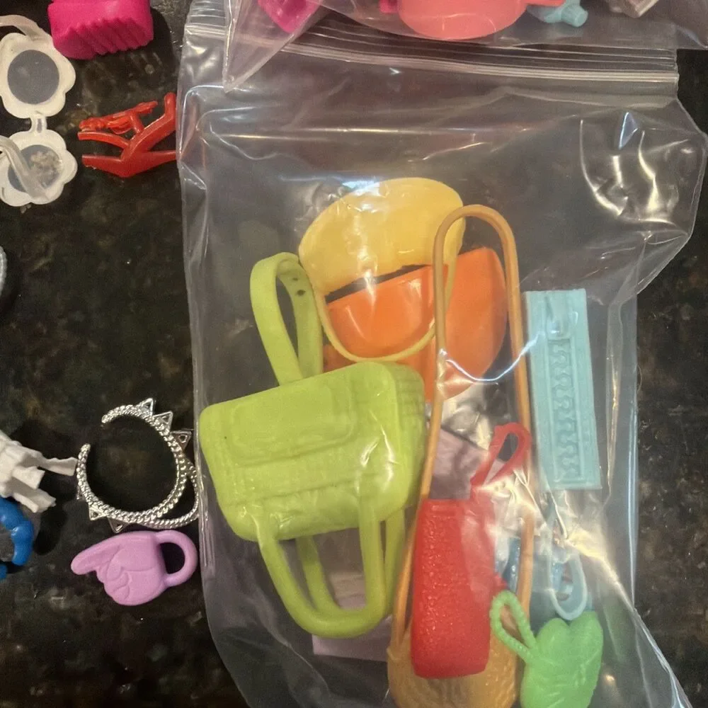 Barbie Mixed Lot of Accessories
